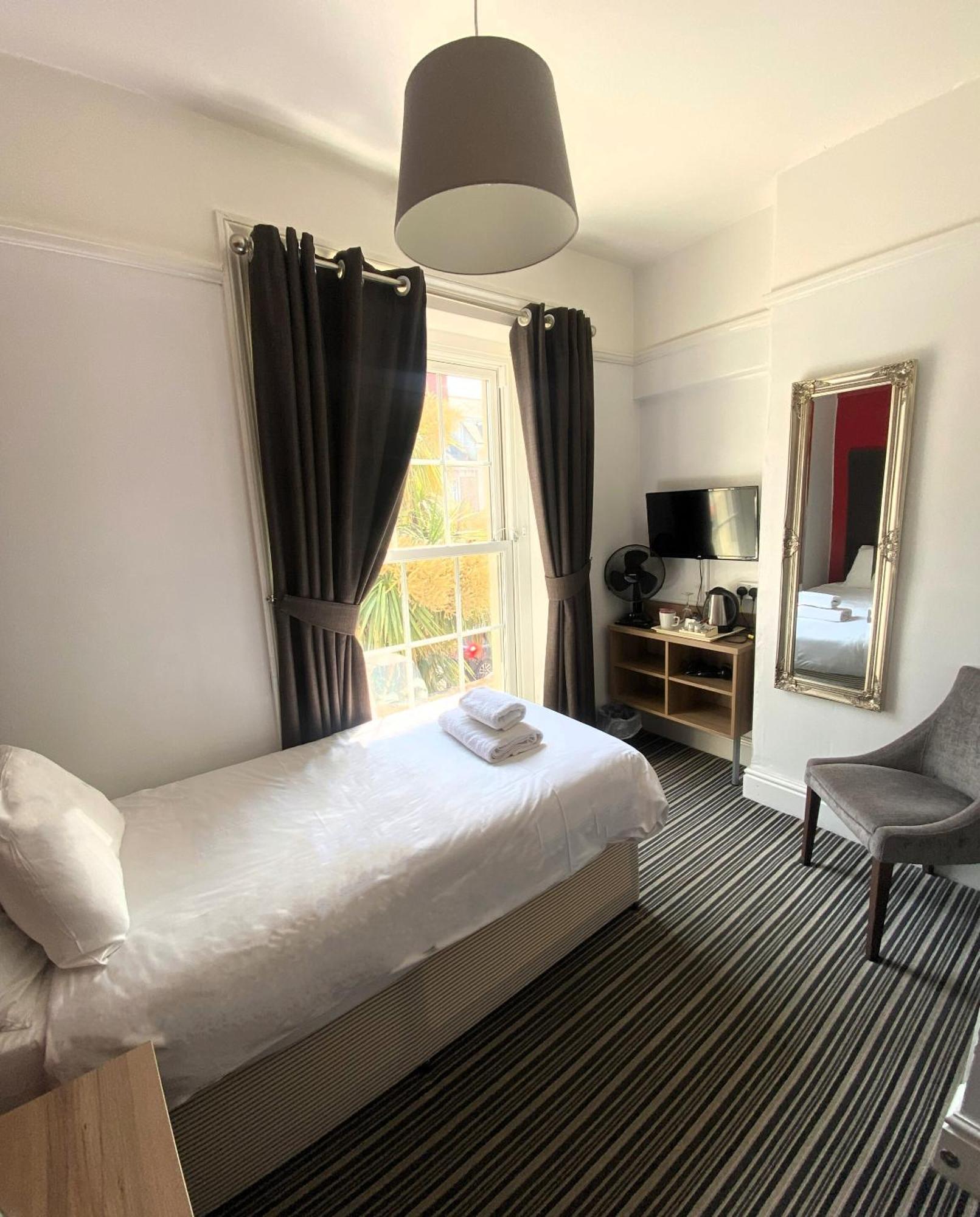 Hotel The Post House, Llandudno Zimmer foto